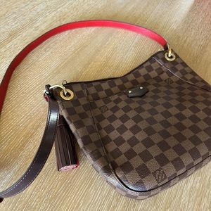 LOUIS VUITTON South Bank Besace Damier Ebene Crossbody Bag, perfect condition!